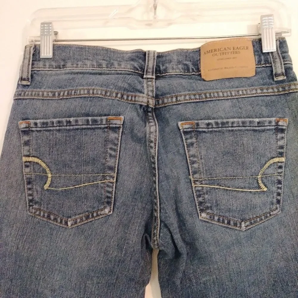 American Eagle Vintage Y2K Cropped Jeans